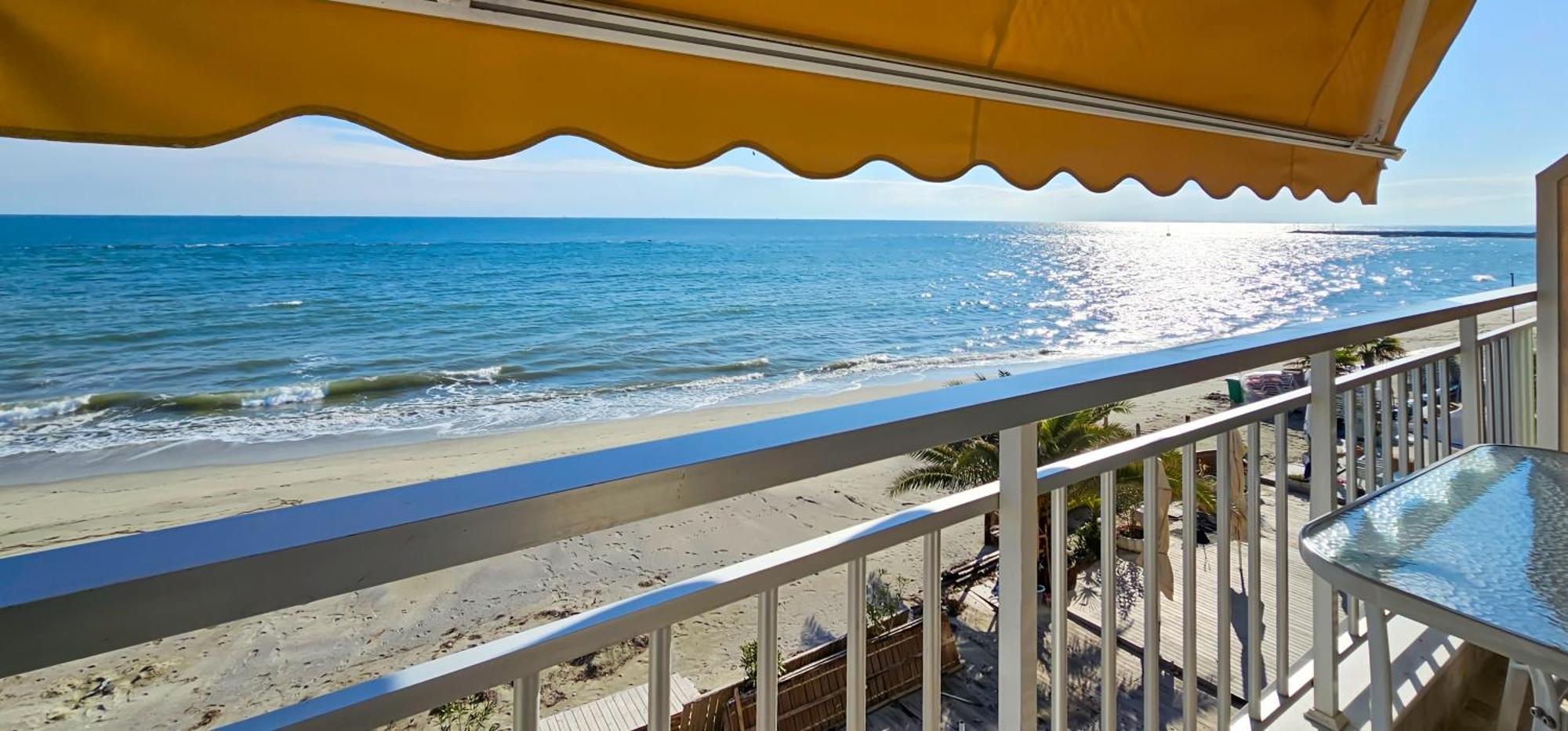 Hara Apartment In Front Of The Beach Παραλία Εξωτερικό φωτογραφία